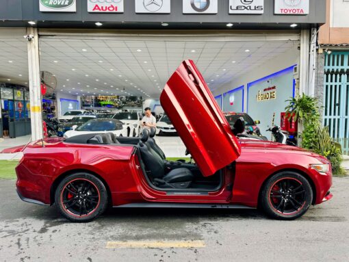 Ford Mustang ecoboost Convertible Model 2016