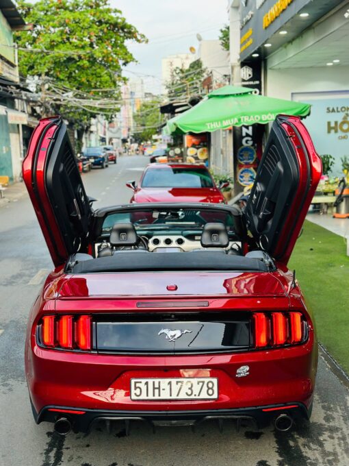 Ford Mustang ecoboost Convertible Model 2016