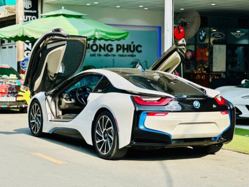 BMW i8 Model 2015